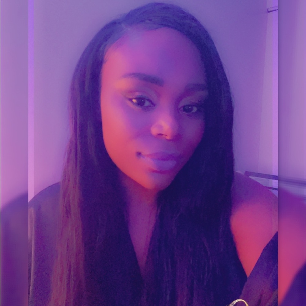 Meet your Posher, Goddess